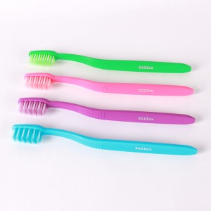 Chinese Manufacturer Custom Toothbrush, 4 Colors